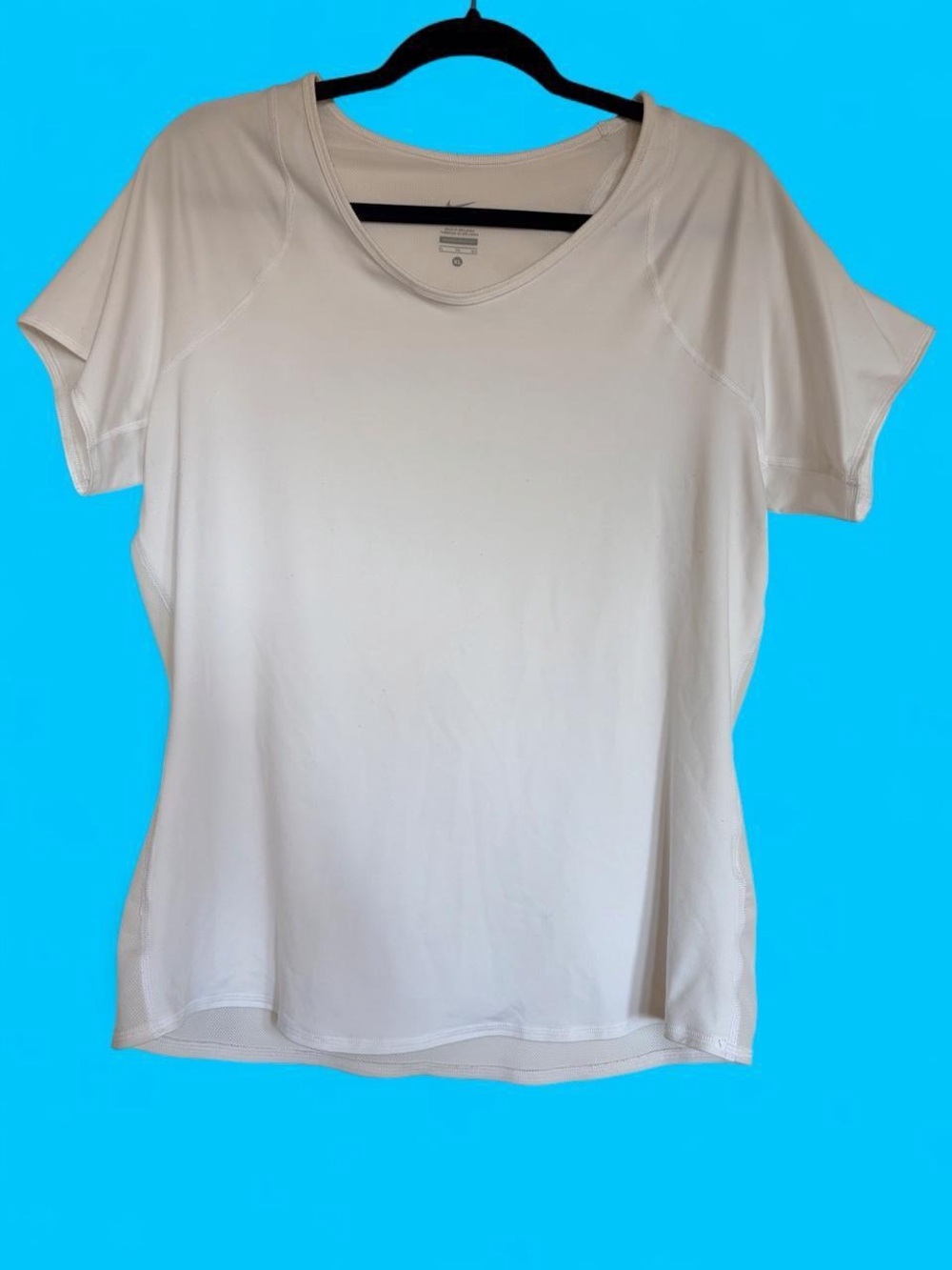 Nike Dry-Fit White Women's Short Sleeve Tee